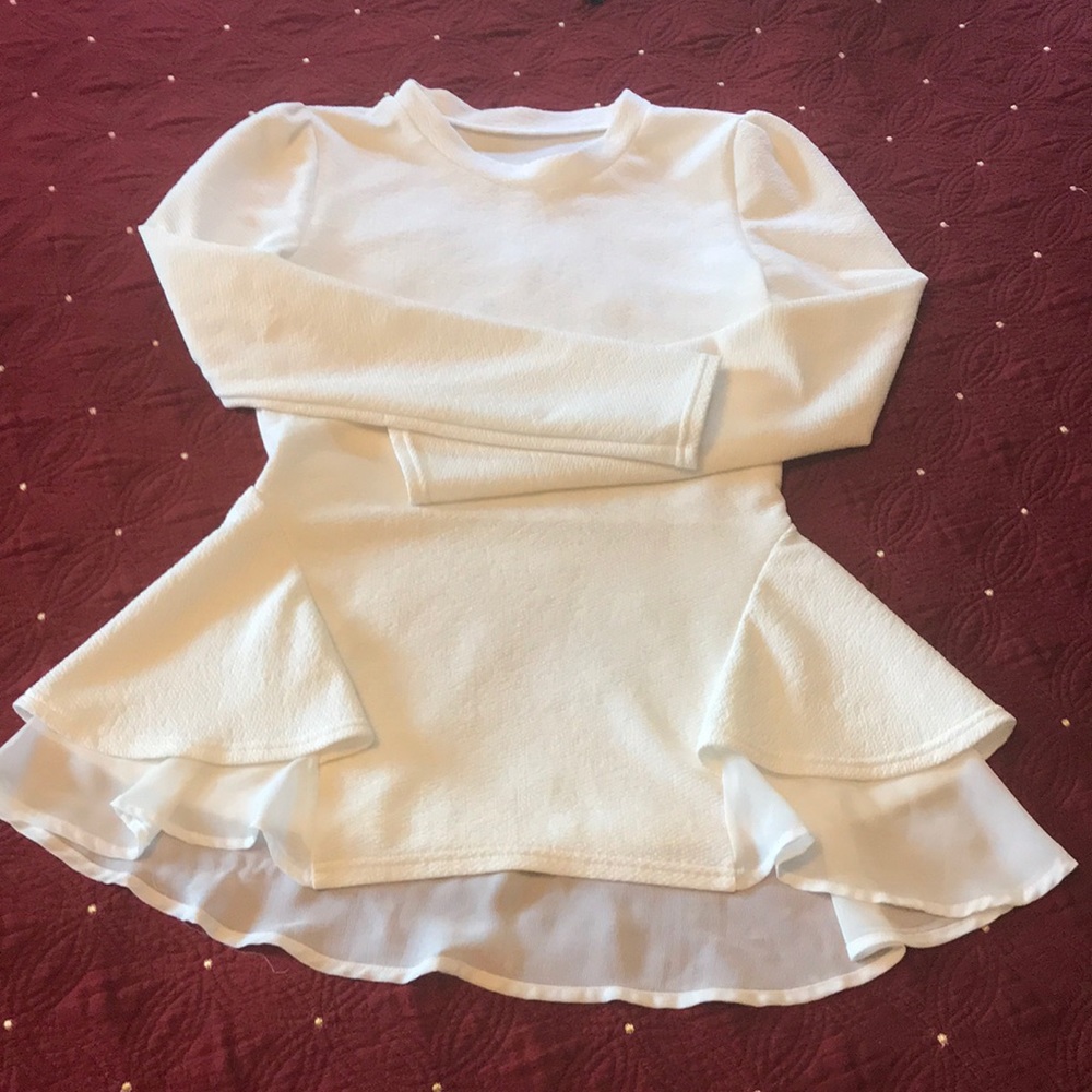 STUNNING white long sleeve peplum top